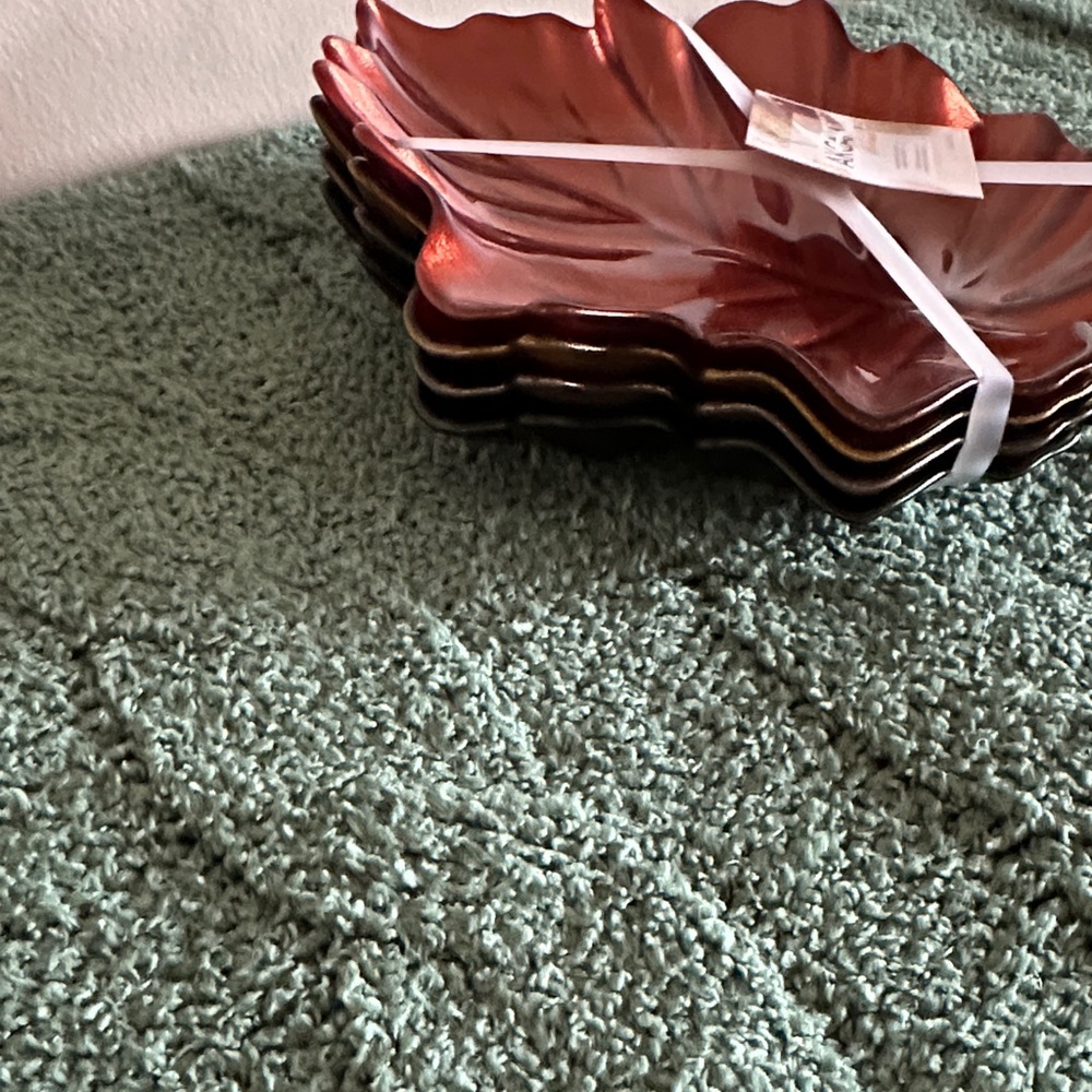 AKCAM Glass Leaf-Shaped Decorative Plate Stunning Colors! Set Of 4 NEW! - Picture 2 of 9